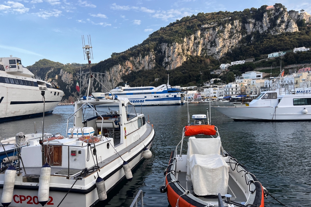 Capri port