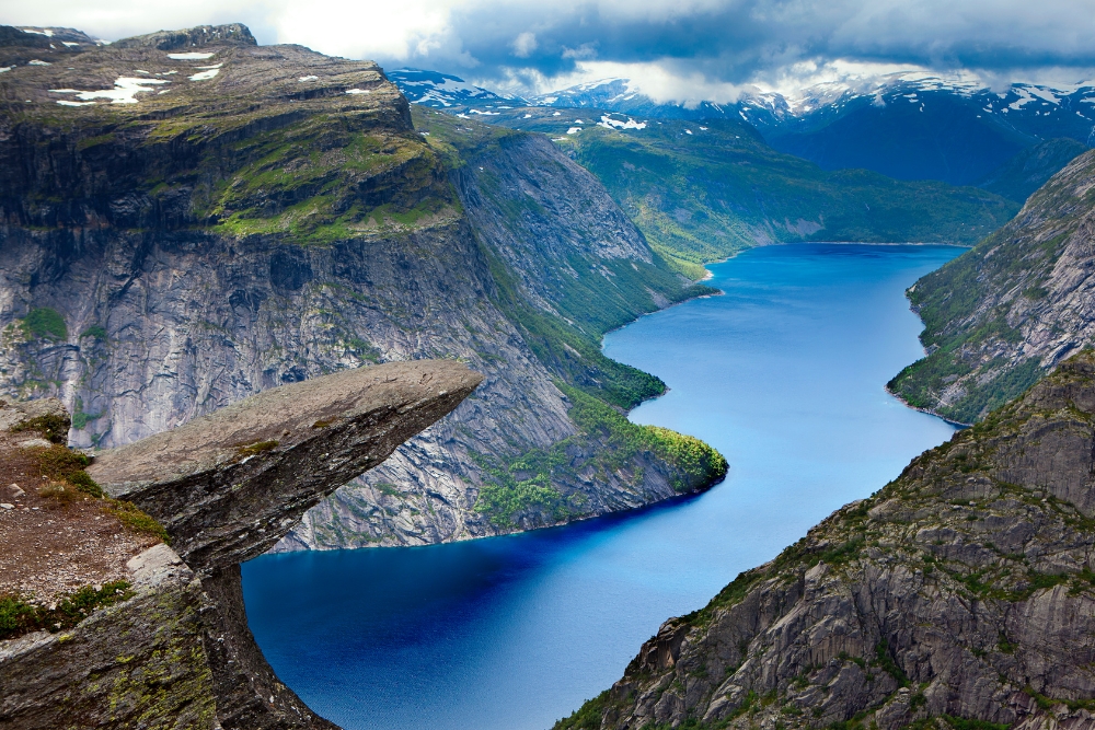 Norway – Trolltunga Norway – Trolltunga