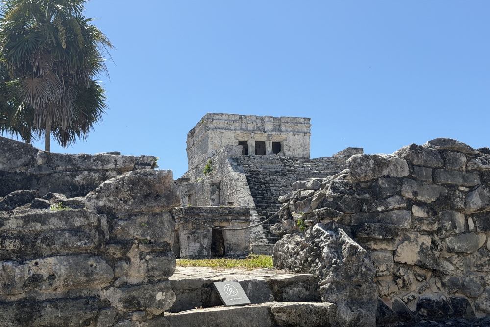 El Castillo Tulum ruins