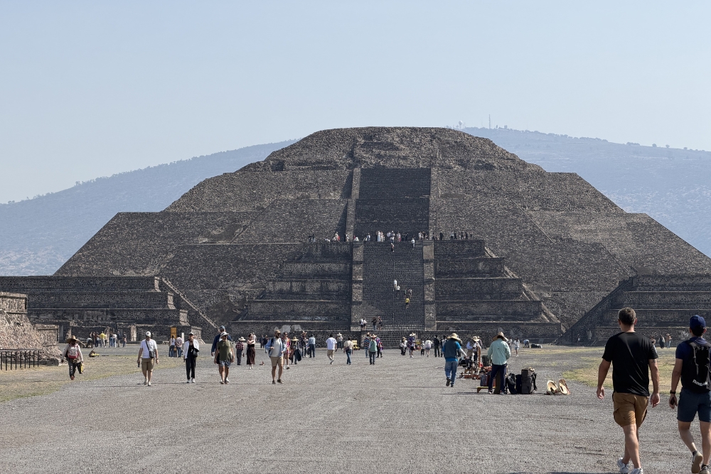 Avenue of the Dead and Pyramid of the Moon