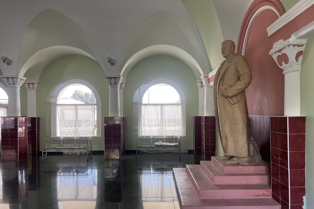 Stalin's statue in Gori railway station Stalins statue in Gori railway station