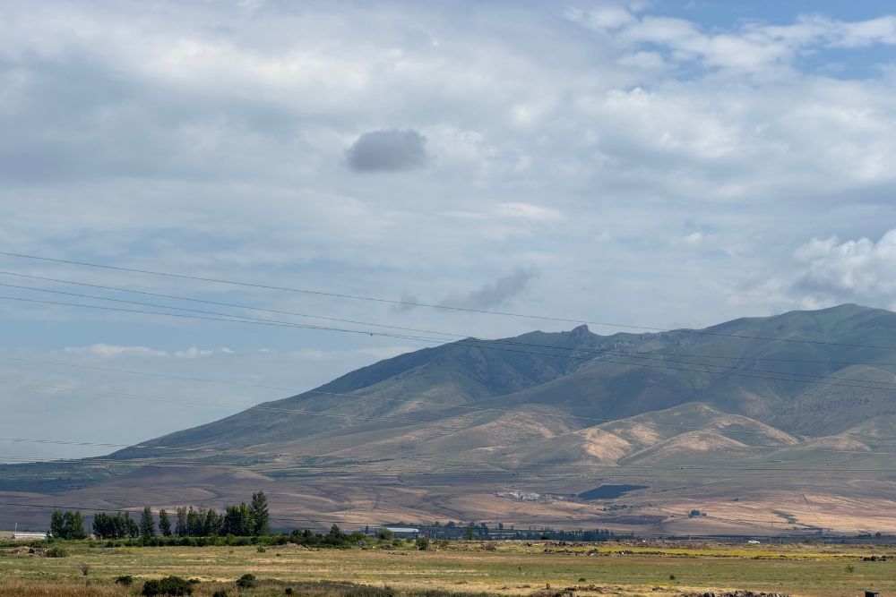 Mount Ara (also known as Araler or Arayi Ler) Mount Ara also known as Araler or Arayi Ler